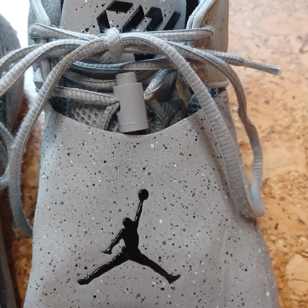 Jordan Men's Why Not Zer0.1 Low Light Grey Cement Athletic Shoes Size 10.5